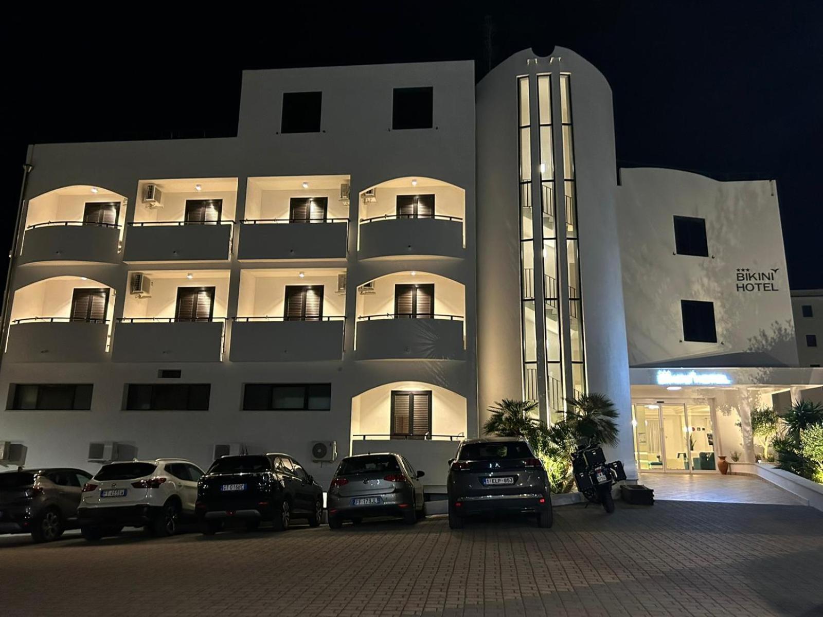 Bikini Hotel Vieste Buitenkant foto