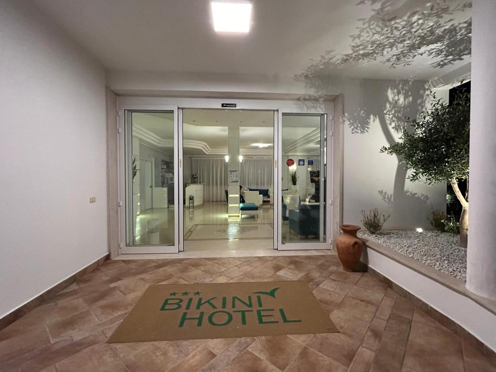 Bikini Hotel Vieste Buitenkant foto
